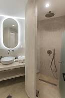 Nusa Suites & Villas