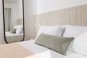 Nusa Suites & Villas