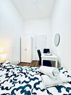 Affordable 5BR Apt Near Atzgersdorf