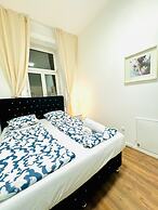 Affordable 5BR Apt Near Atzgersdorf