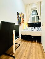 Affordable 5BR Apt Near Atzgersdorf