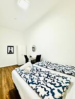 Affordable 5BR Apt Near Atzgersdorf