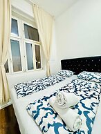 Affordable 5BR Apt Near Atzgersdorf