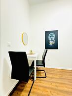 Affordable 5BR Apt Near Atzgersdorf