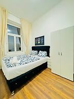 Affordable 5BR Apt Near Atzgersdorf