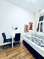 Affordable 5BR Apt Near Atzgersdorf