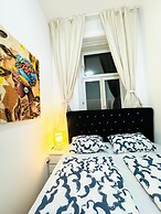 Affordable 5BR Apt Near Atzgersdorf