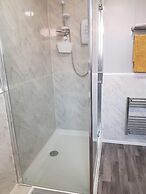 Cosy Corner, Sleeps 2 Only Friendly South Shore