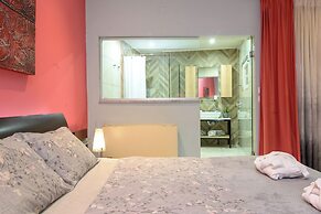 Krousonas Mountain View Suite