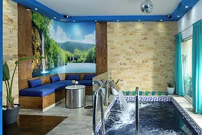 Krousonas Mountain View Suite