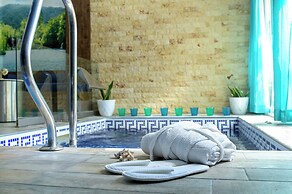 Krousonas Mountain View Suite