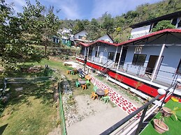 The Seven Hills Resort