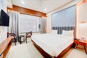 Luxirious Stays at Palette Patel Nagar
