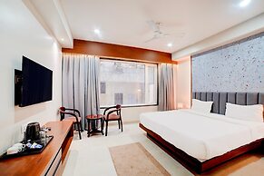 Luxirious Stays at Palette Patel Nagar