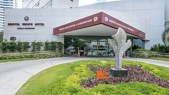 Conforto e sofisticação no coração de Boa Viagem NOB3203