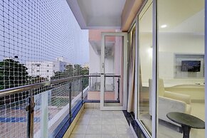 Poolside Retreat Near Sathyabama Chennai