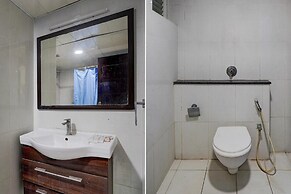 Poolside Retreat Near Sathyabama Chennai