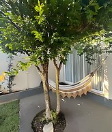 Casa com piscina 5 suites 1 quarto e AC