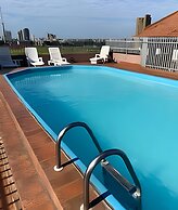 APTO decorado 5 hospedes AC e piscina