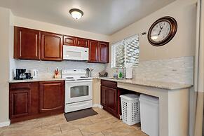 Brighton Guesthouse - Walk to Metro