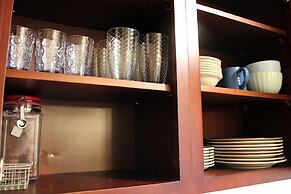 Brighton Guesthouse - Walk to Metro