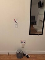 Brighton Guesthouse - Walk to Metro