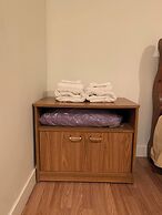 Brighton Guesthouse - Walk to Metro