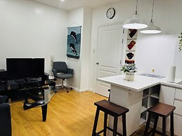 2 bedrooms in makati with balcony