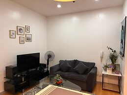 2 bedrooms in makati with balcony