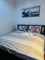 2 bedrooms in makati with balcony