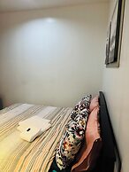 2 bedrooms in makati with balcony