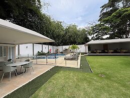 Casa Aurora Luxury Hotel