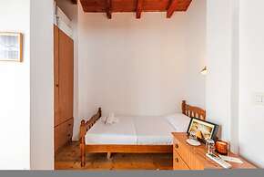 Guesthouse 'hapa të Lehtë' - Room 1 - Pro Bono