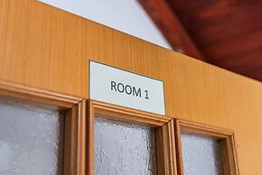 Guesthouse 'hapa të Lehtë' - Room 1 - Pro Bono