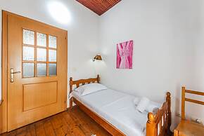 Guesthouse 'hapa të Lehtë' - Room 1 - Pro Bono