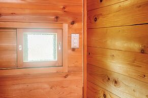 Hida-Osaka Fureai no Mori Bungalow