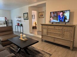 Fully-furnished Studio With Rustic Design 36B