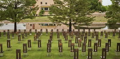 Spacious 8BR Modern Retreat Pool Table RV