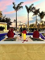 Olee Sea View Resort