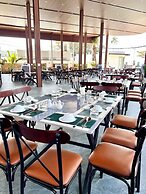 Olee Sea View Resort