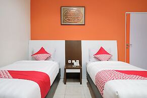 Hotel O Hotel Desa Puri