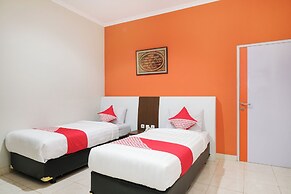 Hotel O Hotel Desa Puri