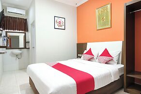 Hotel O Hotel Desa Puri