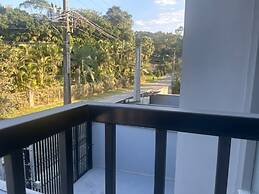 GEMINADO CASA 1 ALTO PADRÃO  4 QUARTOS