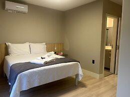 GEMINADO CASA 1 ALTO PADRÃO  4 QUARTOS