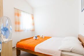 Cozy Apartments in Zadar With Sea and Mountain Views