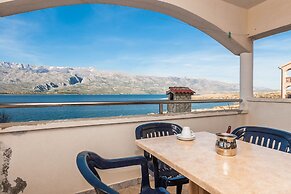 Cozy Apartments in Zadar With Sea and Mountain Views