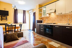 Cozy Apartments in Zadar With Sea and Mountain Views