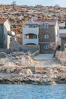 Cozy Apartments in Zadar With Sea and Mountain Views