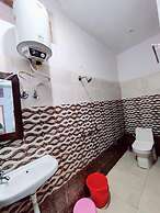 Hotel Maya Residency